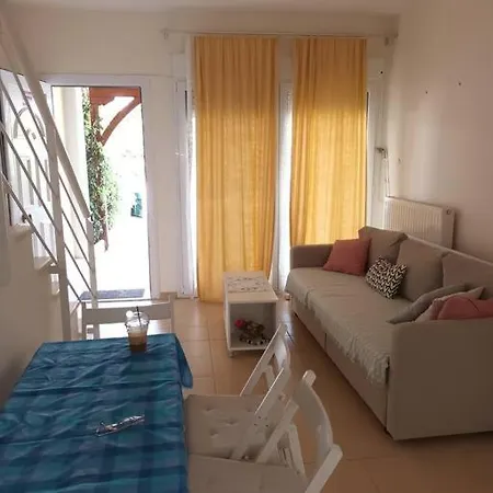 μεζονέτα 50m από τη θάλασσα Holiday home *